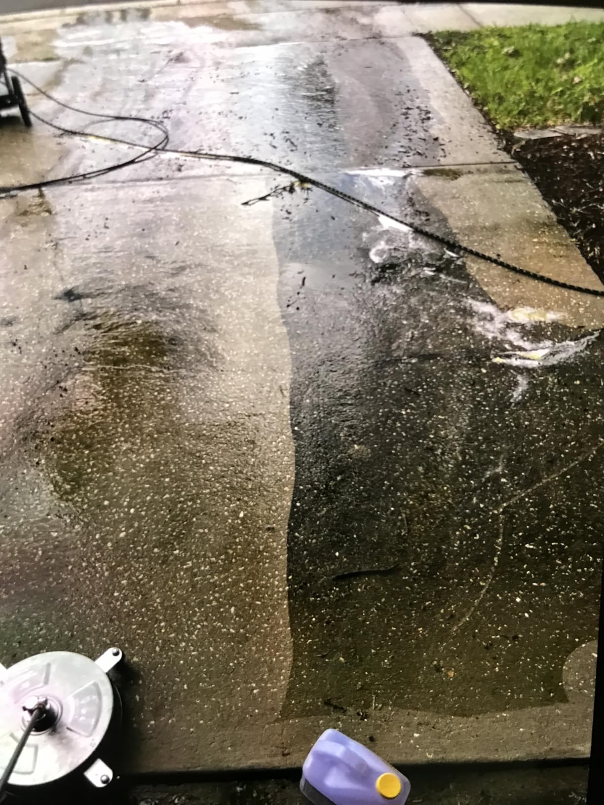 LidoDola 24'' Pressure Washer Surface Cleaner, Power Washer Accessory | Stainless Steel Body, Dual Handles, 4 Replacement Nozzles, Ideal for driveways, decks & patios-clean effortlessly customer photo 1