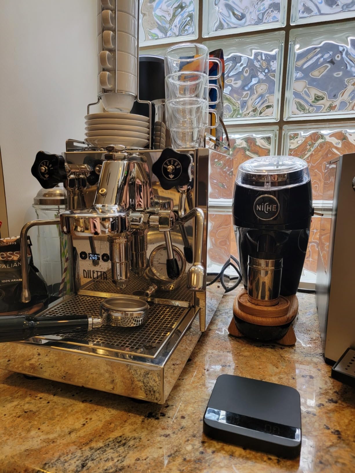 Diletta Bello+ Espresso Machine | E61 | PID Temperature Control | Shot Timer | Programmable Preinfusion | Handmade In Italy (Black) customer photo 2
