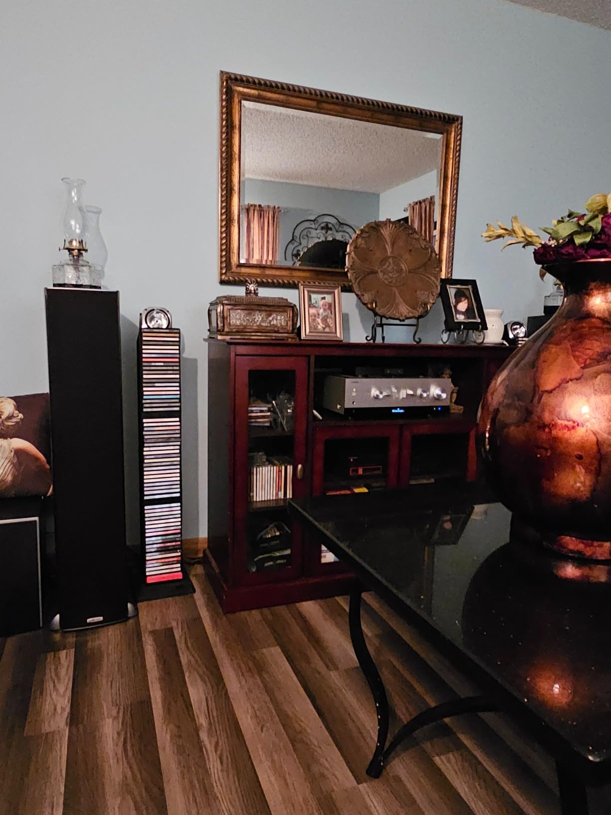 Yamaha R-N800A Network Receiver with Phono and Built-in DAC, Silver customer photo 2