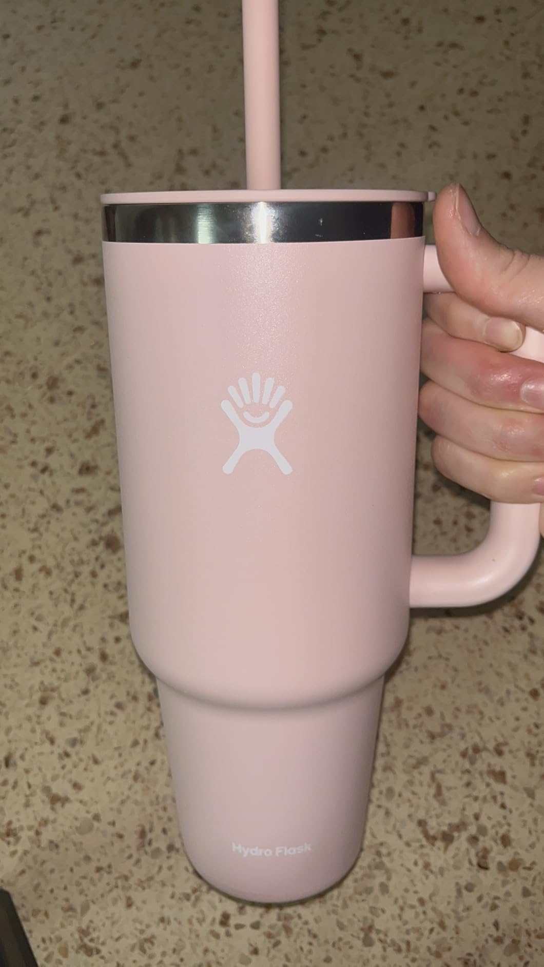 Hydro Flask 40 Oz Travel Tumbler with Handle, Lid and Straw - Insulated Stainless Steel in 40 Oz Oat Tan customer photo 1
