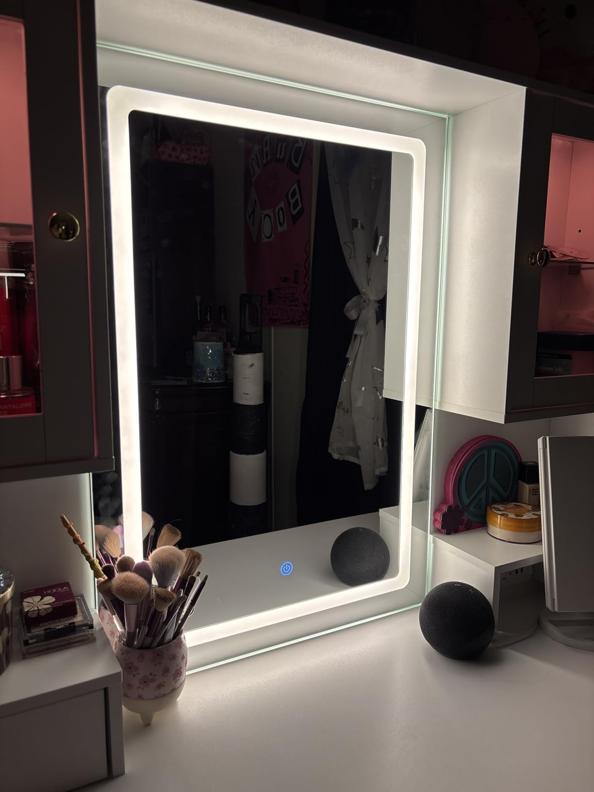CSZZD White Makeup Vanity Desk with LED Mirror & RGB Cabinets | Vanity Table with Charging Station and 6 Storage Drawers, Adjustable 3 Mode Mirror Lights, Bedroom Dressing Table for Women customer photo 1