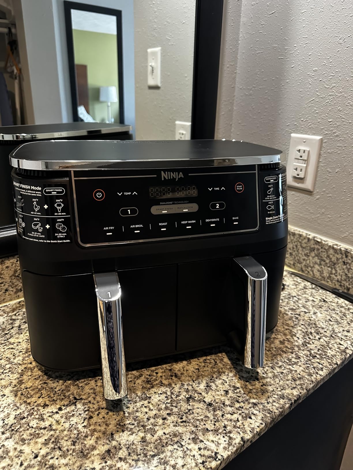 Ninja Foodi Air Fryer, 10 Qt DualZone, 6-in-1, Black, DZ302 | Air fry, broil, roast, keep warm, dehydrate, bake, 2x5 Qt baskets, Fits 8 lbs wings customer photo 1