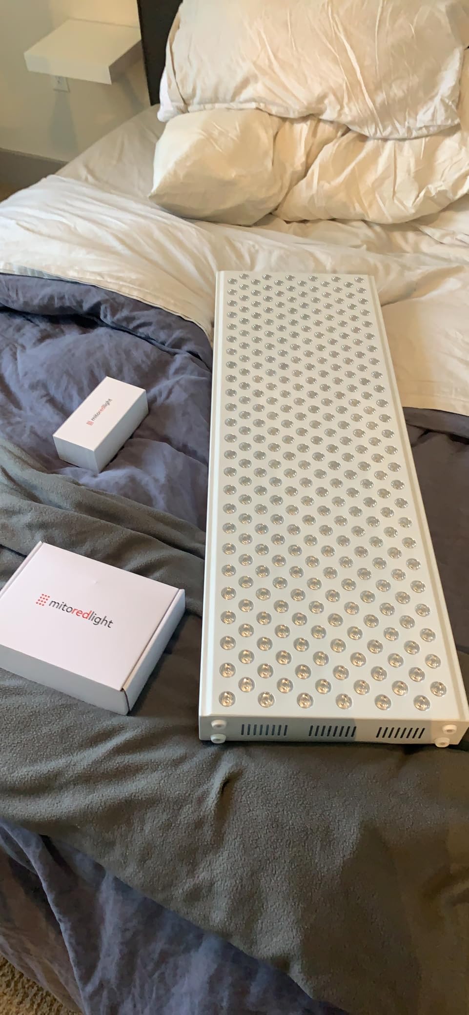 Mito Red Light - MitoMEGA 2.0 Red Light Panel - Red Light Therapy for Face and Neck - Red Light Therapy Panel - Red Light & Near Infrared Red Light Therapy - At-Home Red Light Therapy for Body customer photo 1