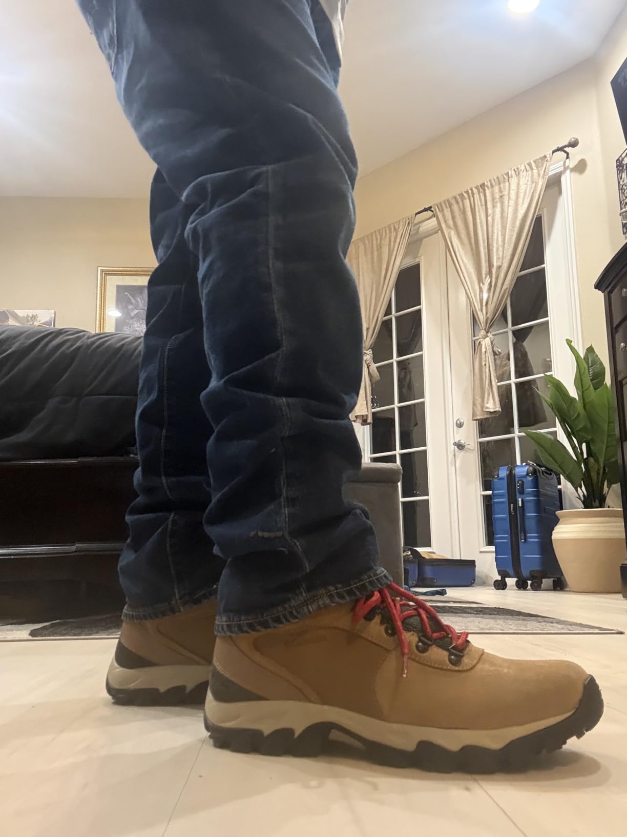 Columbia Newton Ridge Plus II Suede Waterproof Hiking Boot customer photo 2