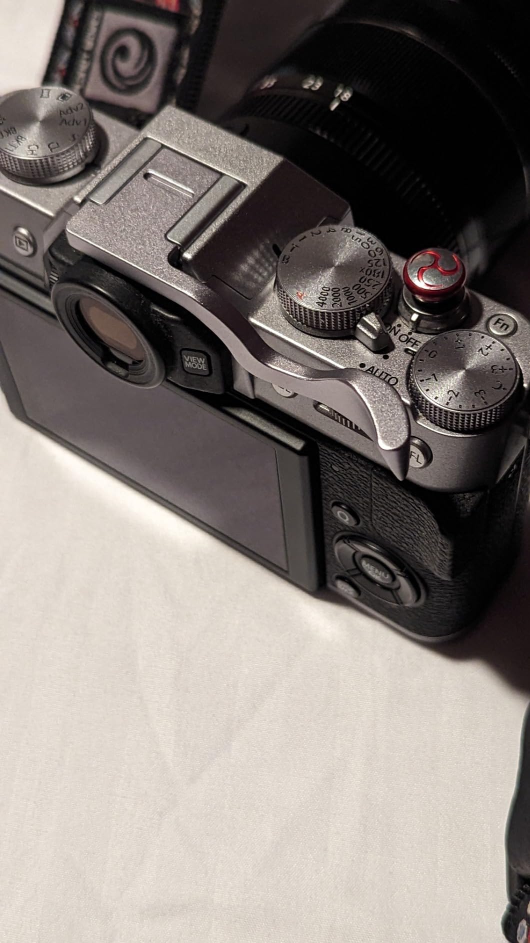 Haoge Thumb Up Rest Hand Grip for Fujifilm XT5 (Black for Fuji X-T5) customer photo 2