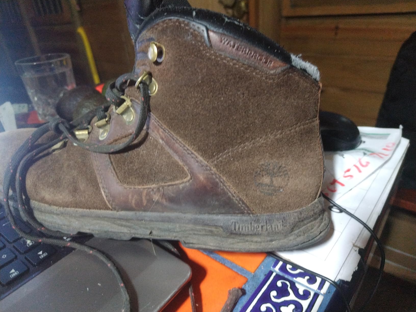 Timberland Men's Flume Mid Waterproof Hiking Boot customer photo 1