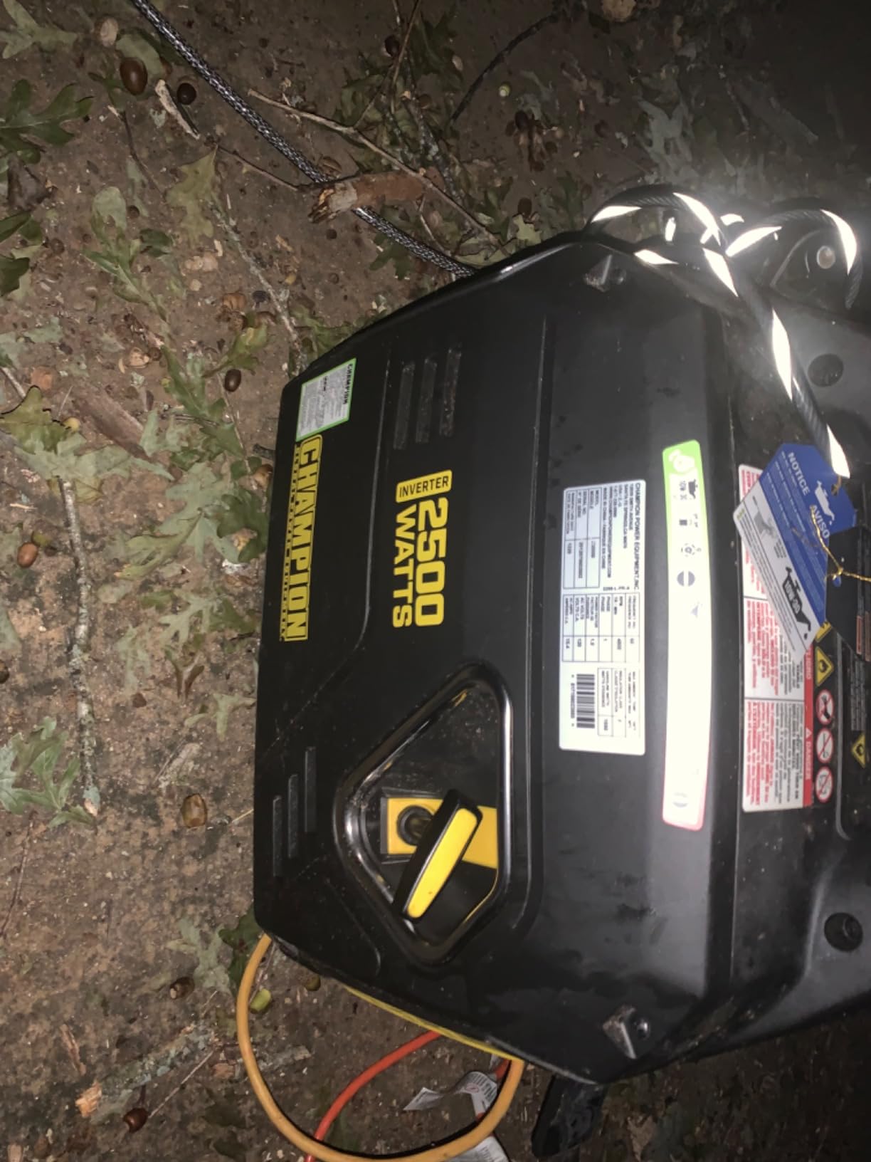 Champion Power Equipment 2500-Watt Ultralight Portable Inverter Generator with Quiet Technology and Free 3-Year Warranty | 39.7 lb, 53 dBA quiet, 1850 running watts, up to 11.5 hr run time, CO Shield auto shutoff, clean power under 3% THD customer photo 1