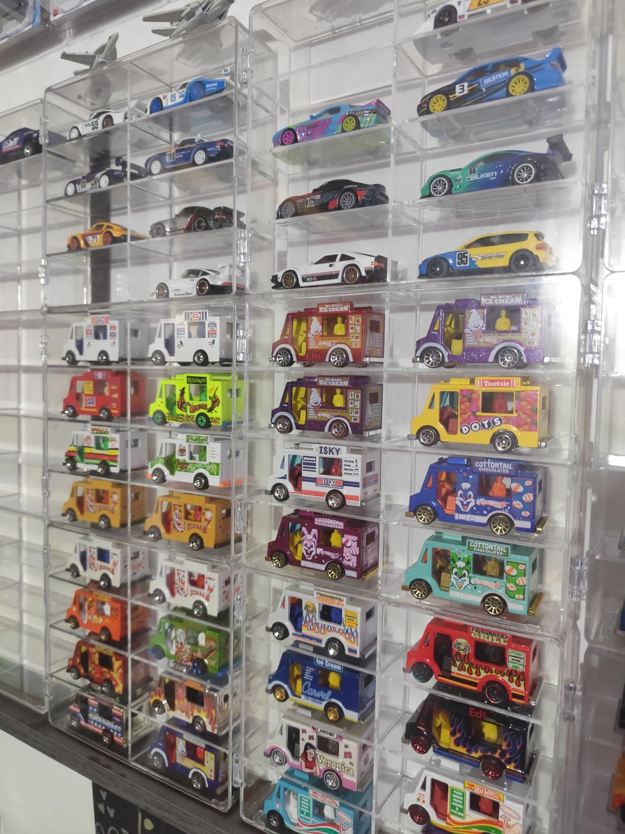 1/64 Scale Matchbox Wheels Toy Car Display Case Holds 32 Toy Cars Storage Organizer, Clear Display Box with Clear Snap-On Dust Cover 6.5 X 7.5 X 1.6 Inches 4 Pack customer photo 1
