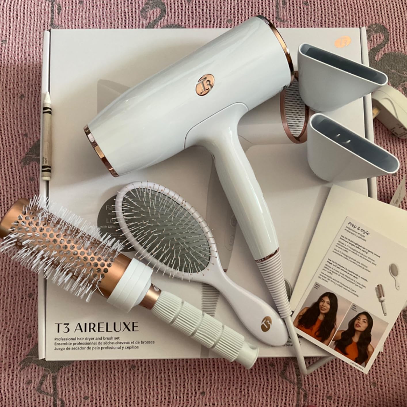 T3 AireLuxe Ionic Hair Dryer and Styling Set, Professional Blow Dryer for Frizz-Free Fast Drying, 5 Heat & 3 Speed Settings, Cool Shot, Paddle Brush & 2.5