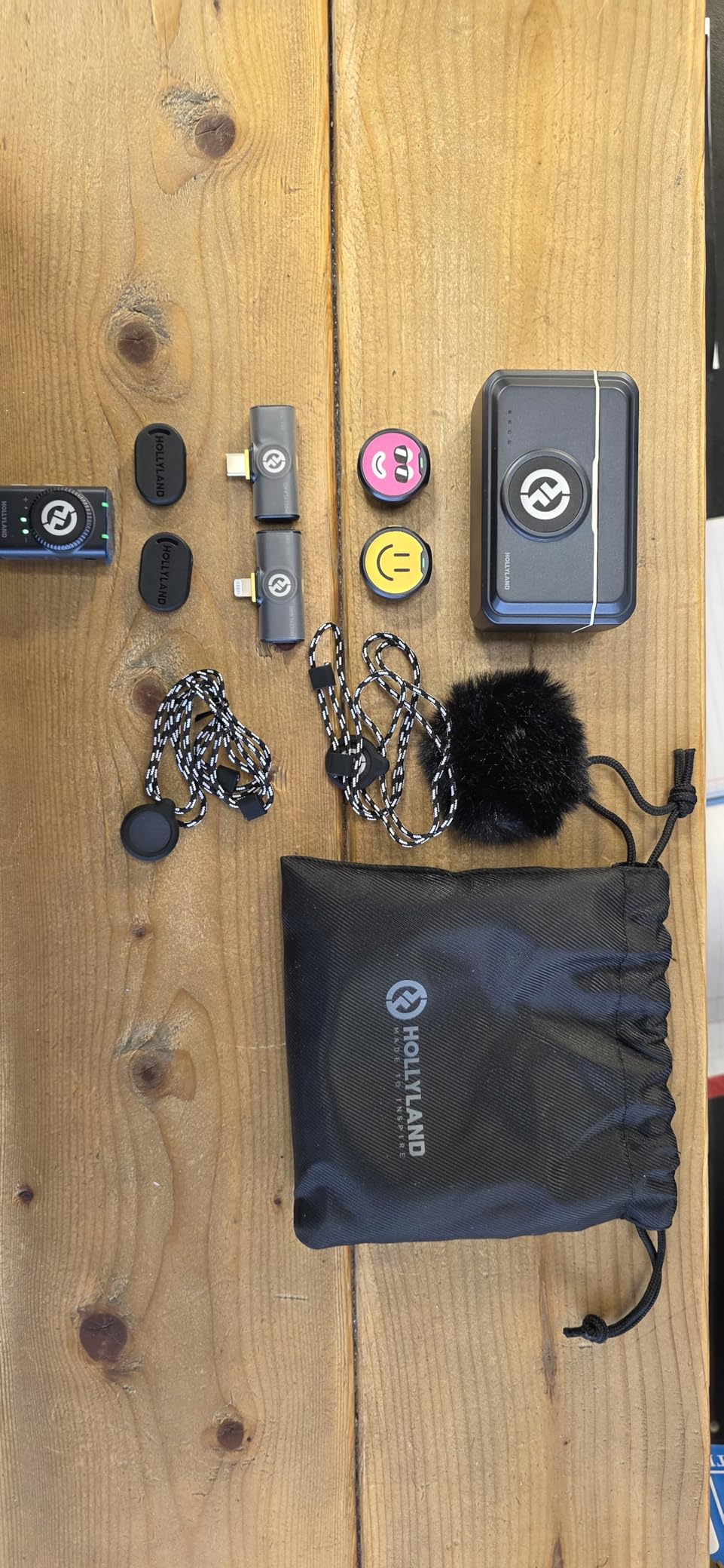 Lark M2 Wireless Lavalier Microphone for iPhone/Android/Camera/PC/Laptop with Lightning/USB-C Plug, 48KHz 24Bit, 1000ft Range, Noise Cancel, 40H Battery for Video Recording (Combo Version) customer photo 2