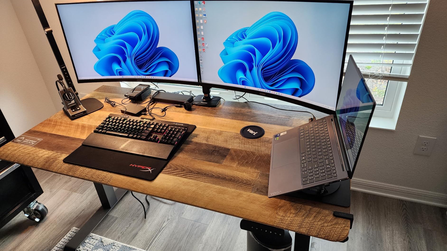 Vari ComfortEdge Electric Standing Desk - 60x30 - Reclaimed Wood/Slate customer photo 2