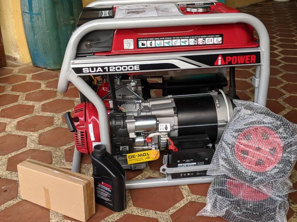 A-iPower 5000-Watt Portable Generator Gas Powered, CO Sensor Shutdown, Heavy Duty Generators with 223cc OHV Engine for Jobsite, RV, Home Backup, Emergency (GXS5000) customer photo 1