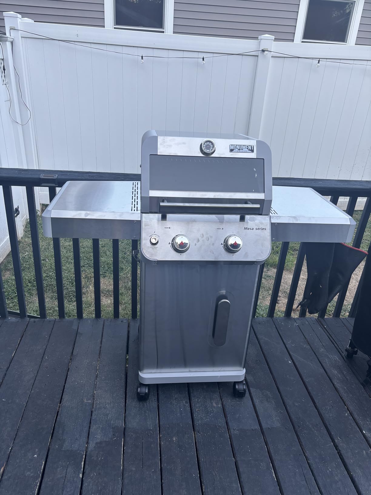 Monument Grills 2-Burner Stainless Steel Liquid Propane Gas Grill, Two Foldable Shelves Patio Garden Barbecue Grill with Clearview Lid, Knob Control Mesa200S customer photo 2