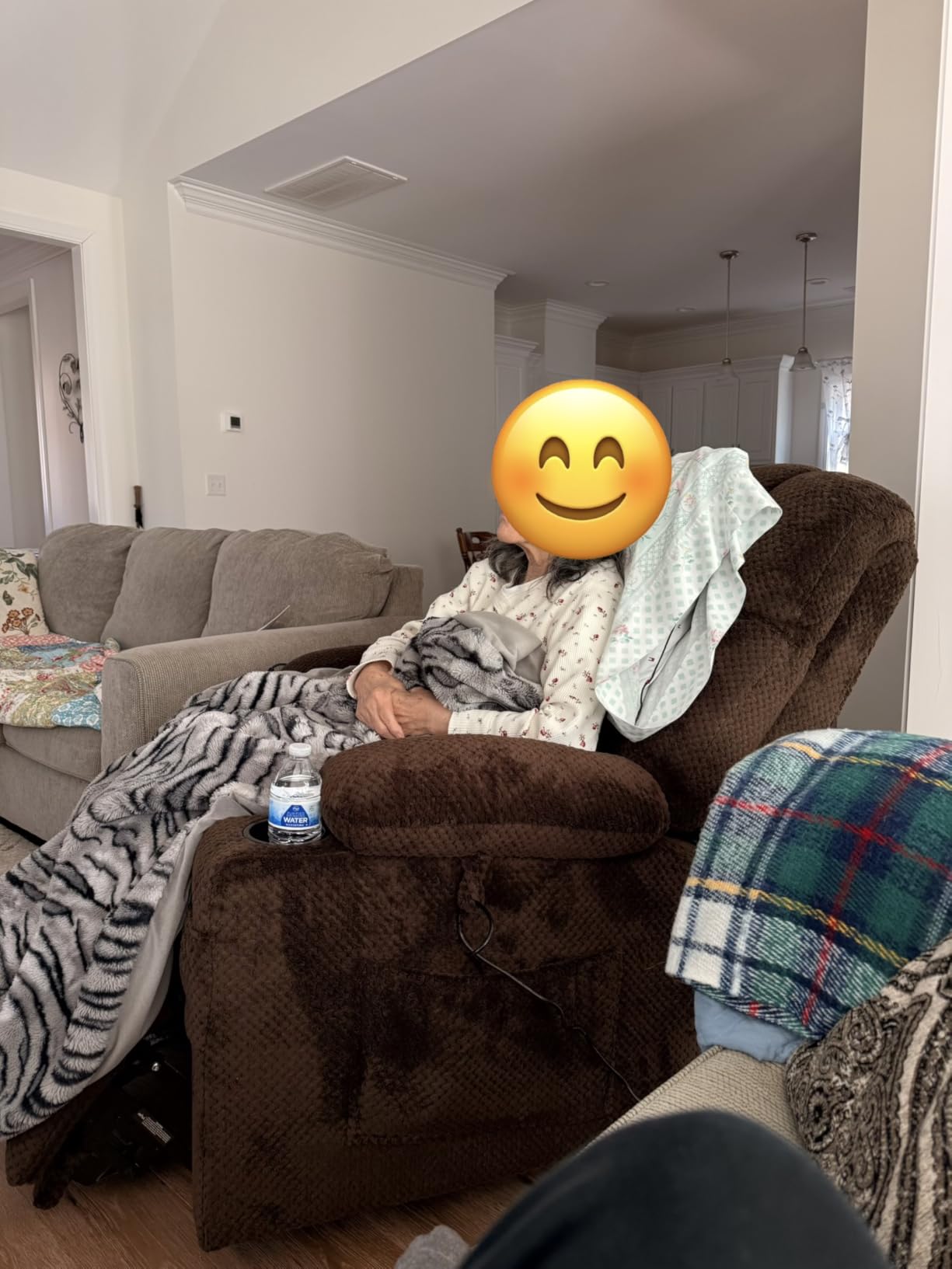 MCombo Oversized Dual Motor Power Lift Recliner Chair for Elderly R7891 customer photo 1