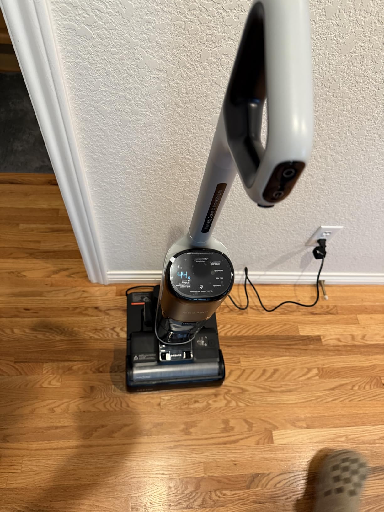 DREAME H14 Pro Wet Dry Vacuum Cleaner, 180° Lie-Flat Vacuum Mop, 140°F Washing and Fast Hot Air Drying, Powerful 18kPa Suction Floor Cleaner Machine, Easy GlideWheel Movement, Smart App Control customer photo 1