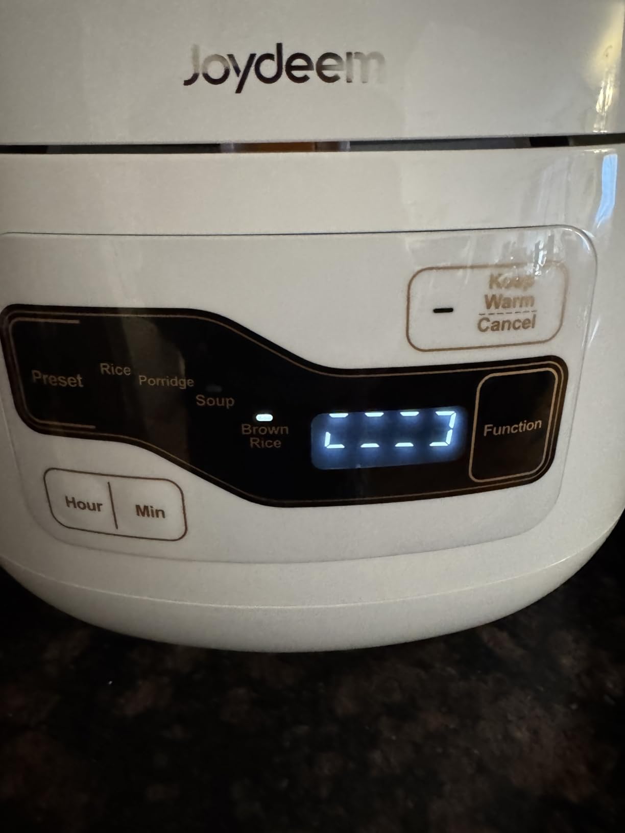Joydeem Ceramic Rice Cooker FD20S-W, 4 Cups Uncooked Rice Cookers with Pure Ceramic Inner Pot, 24h Delay Start, 2L, White customer photo 1