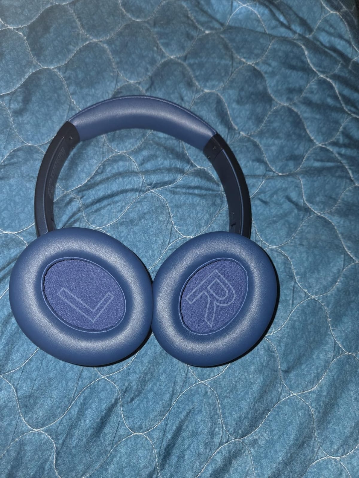 Soundcore Anker Life Q20 Hybrid Active Noise Cancelling Headphones customer photo 2