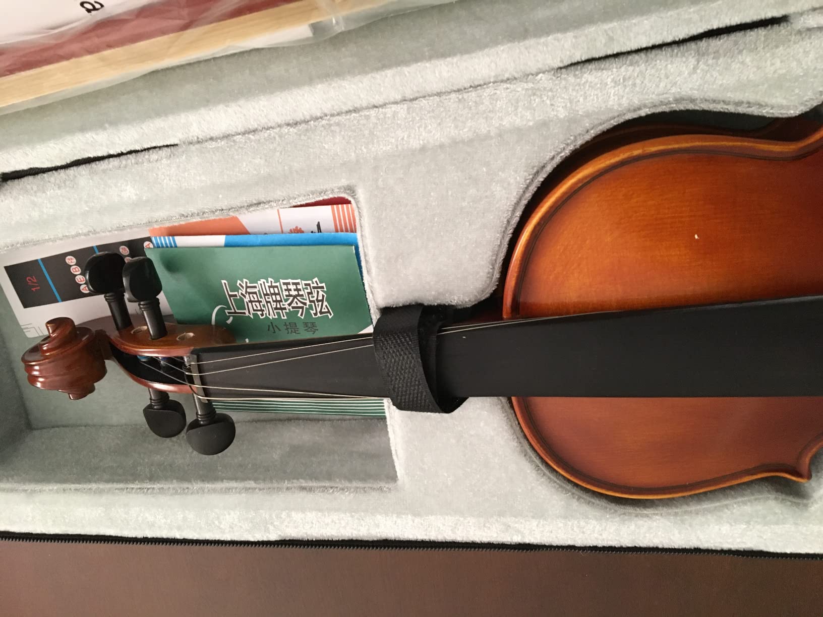 Vangoa Violin 1/2 Size for Beginners Full Set, Spruce Childrens Fiddle Half Size Bundle Medium Acoustic Violins Starter Kit Package w/Side Solidwood, Hard Case for School Students Ages 6-9 customer photo 2