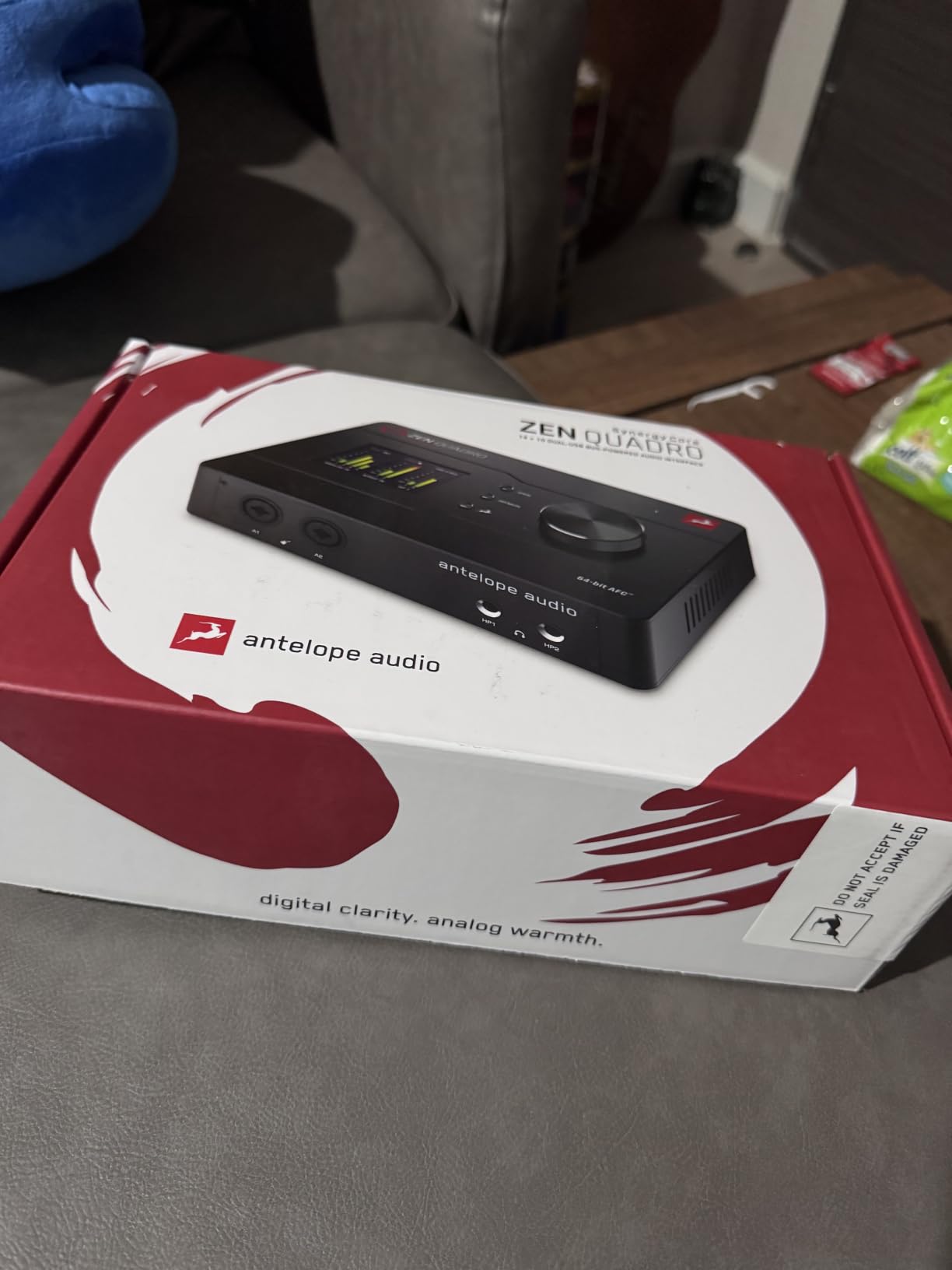 Antelope Audio Zen Quadro Audio Interface with Synergy Core Real-Time FX | 14-In/10-Out, 4 Discrete Mic Preamps, Near-Zero Latency DSP Effects, Dual USB-C, Bus-Powered, Pro Conversion & Clocking customer photo 1