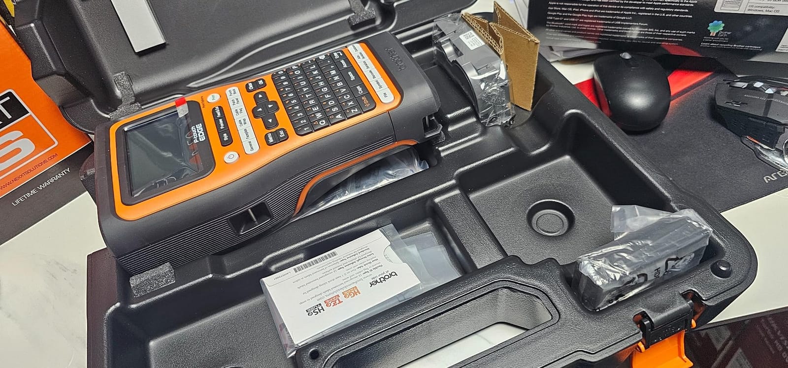 Brother PT-E560BT Industrial Label Printer Bluetooth Cutter | Advanced handheld label printer with Bluetooth, dual cutter, and support for 24mm labels customer photo 2