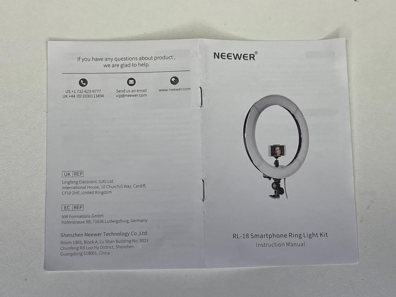 NEEWER RL-18 18 Inch Ring Light with Tripod Stand, 55W Large LED Ringlight | Cold Shoe, Phone Holder, Compatible with iPhone Camera, for Video Recording Photography Streaming Selfie Makeup Studio Photo customer photo 1