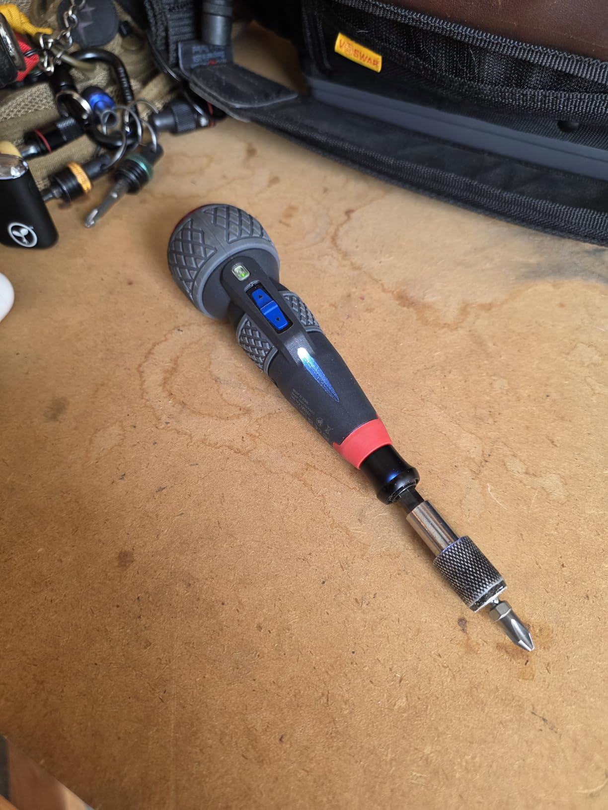 (US Model) VESSEL e-ASSIST Screwdriver 3 SPEEDS with 5PC. Bit Set customer photo 1
