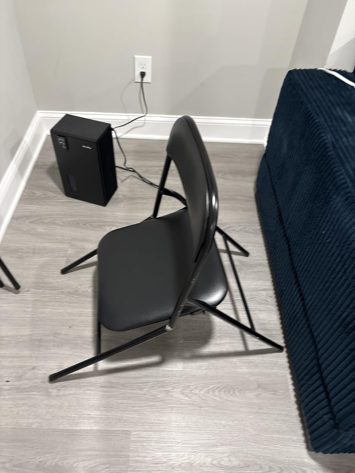VECELO Folding Card Table and Chair Set of 5 Foldable with Padded Upholstery Tabletop, Metal, Black customer photo 1