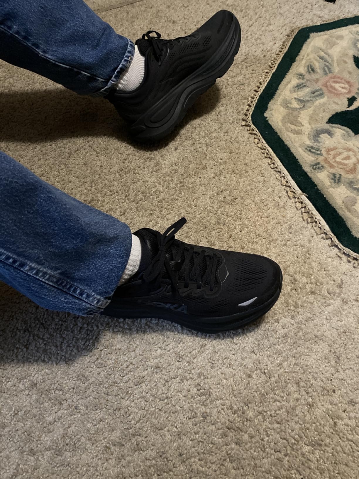 Hoka Men's Bondi 9 customer photo 2