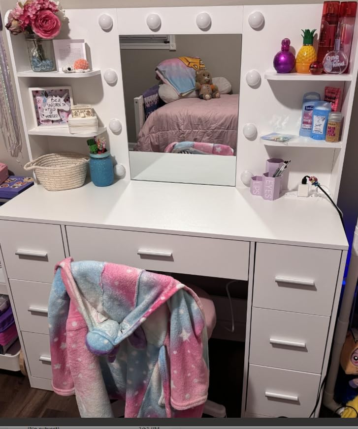 Furmax Vanity Desk with LED Mirror, Power Outlet, 7 Drawers Makeup Table | LED Lighted Mirror & Built-in Outlet, 7 Drawers and 6 Shelves, Organized Makeup Storage for Bedroom, White customer photo 1