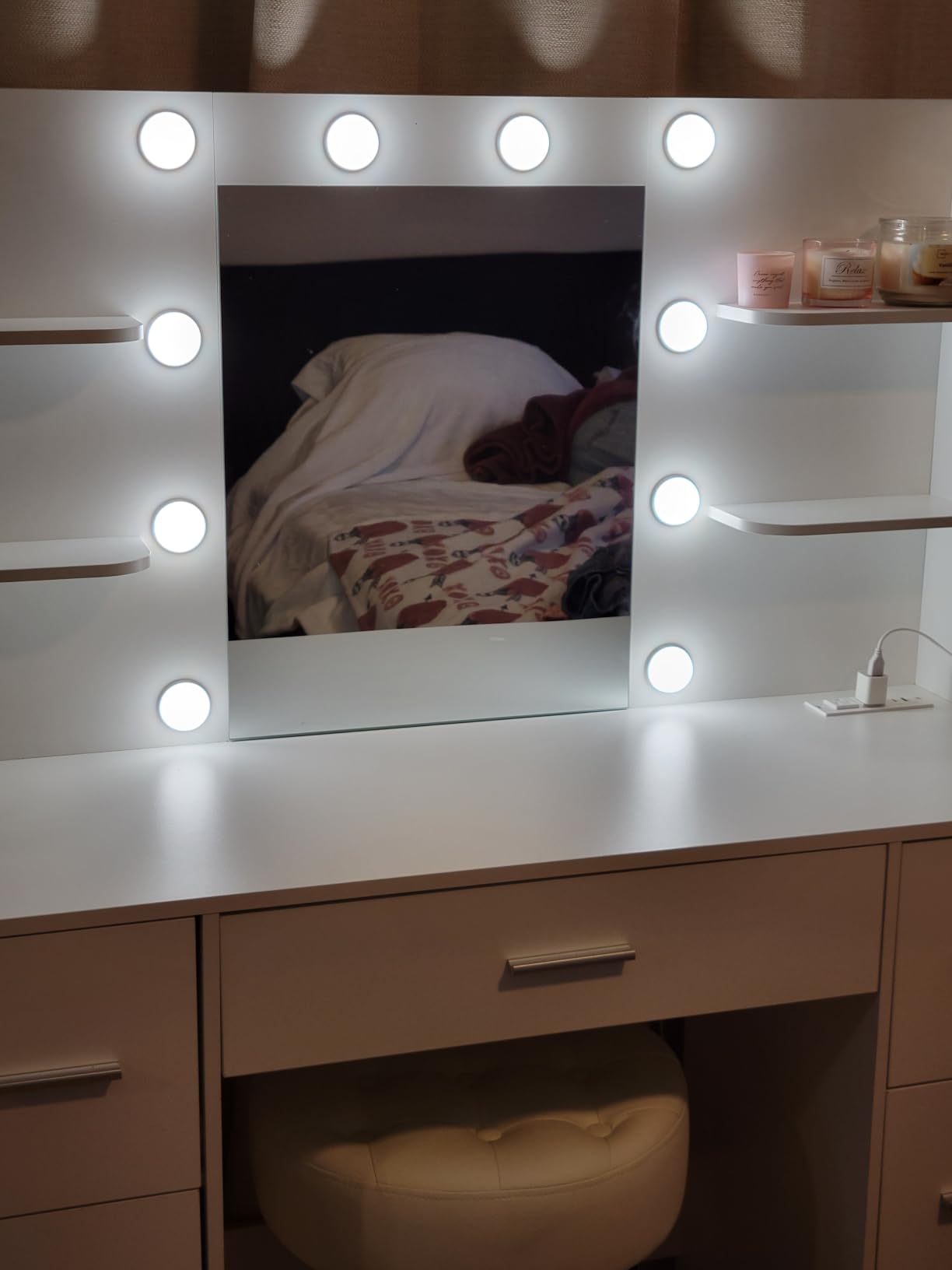 Furmax Vanity Desk with LED Mirror, Power Outlet, 7 Drawers Makeup Table | LED Lighted Mirror & Built-in Outlet, 7 Drawers and 6 Shelves, Organized Makeup Storage for Bedroom, White customer photo 2