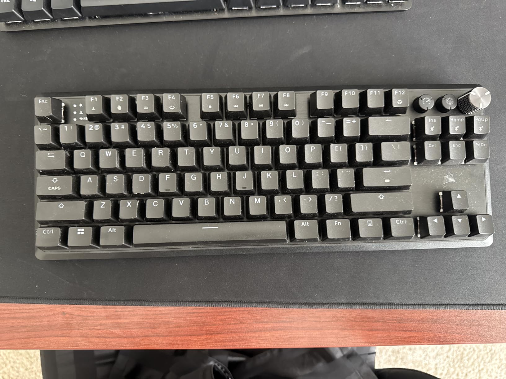 Corsair K70 CORE TKL Wireless RGB Tenkeyless Mechanical Gaming Keyboard - Pre-Lubed MLX Red v2 Linear Switches, SOCD, ABS Double-Shot Keycaps, Sound Dampening, 1000Hz Polling, QWERTY NA - Black customer photo 2