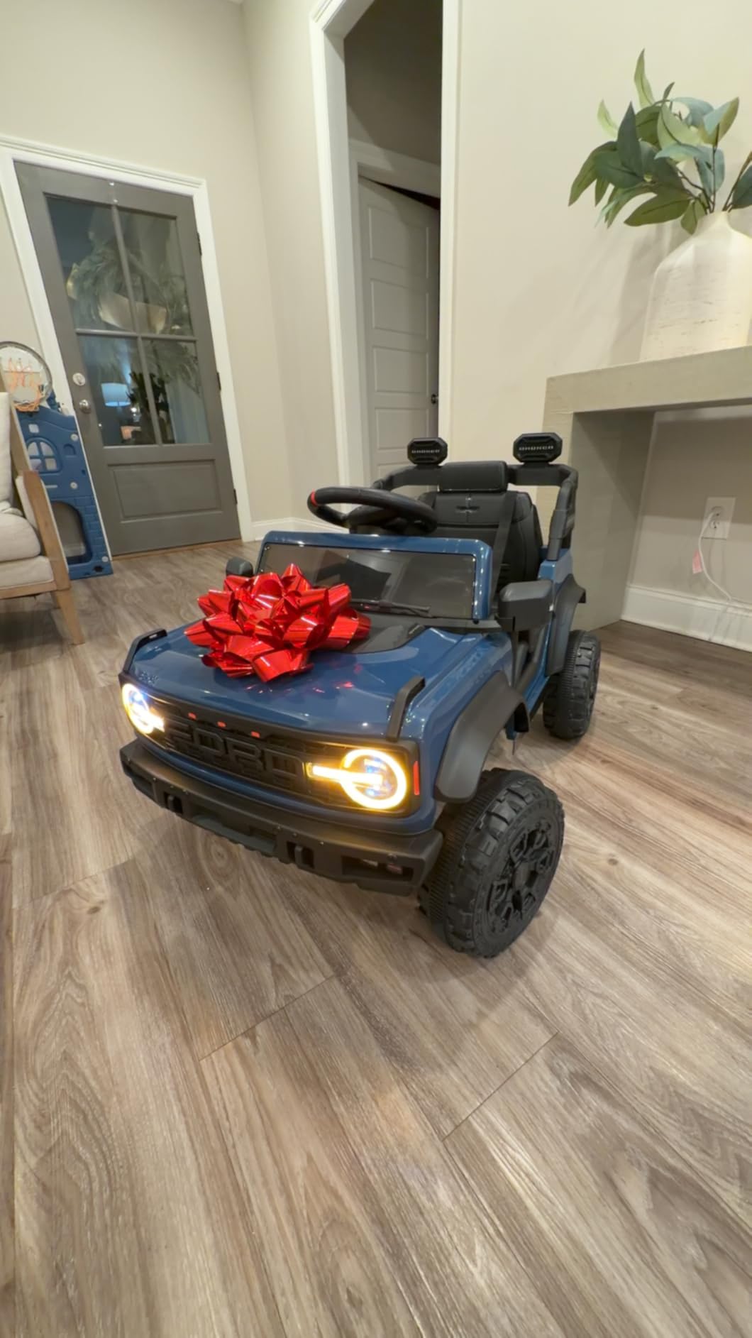 ENYOPRO 12V Licensed Ford Bronco Raptor Ride on Car for Kids, Battery Powered Electric Car for Toddlers w/Remote Control, Spring Suspension, Seat Belt, Bluetooth, Horn, LED Lights, Radio (Black) customer photo 2