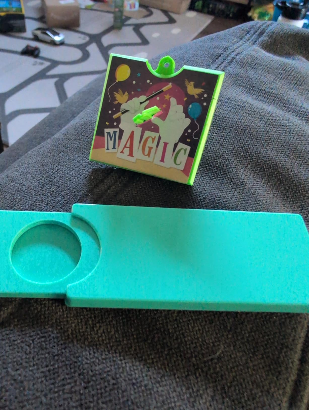Nicella Magic Kit - 208+ Magic Tricks for Kids Age 6-8, Magic Set with Manual and Video for Beginners customer photo 1