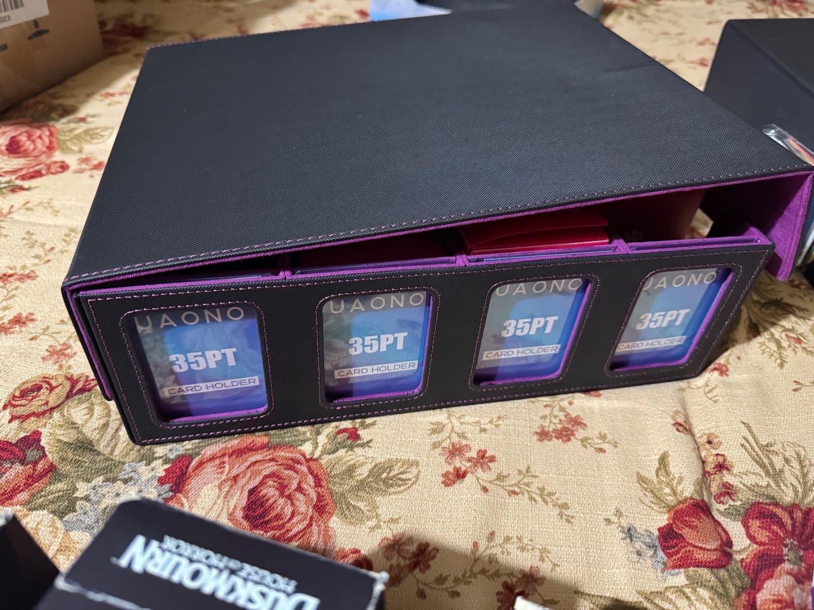 UAONO 4-Row Trading Card Storage Box with Commander Display, Black Grey | 3000+ MTG Bulk Storage Box with Removable Lid, TCG Card Organizer Fits MTG TCG PTCG Sports Cards, 24 Dividers, 4 Stoppers customer photo 1