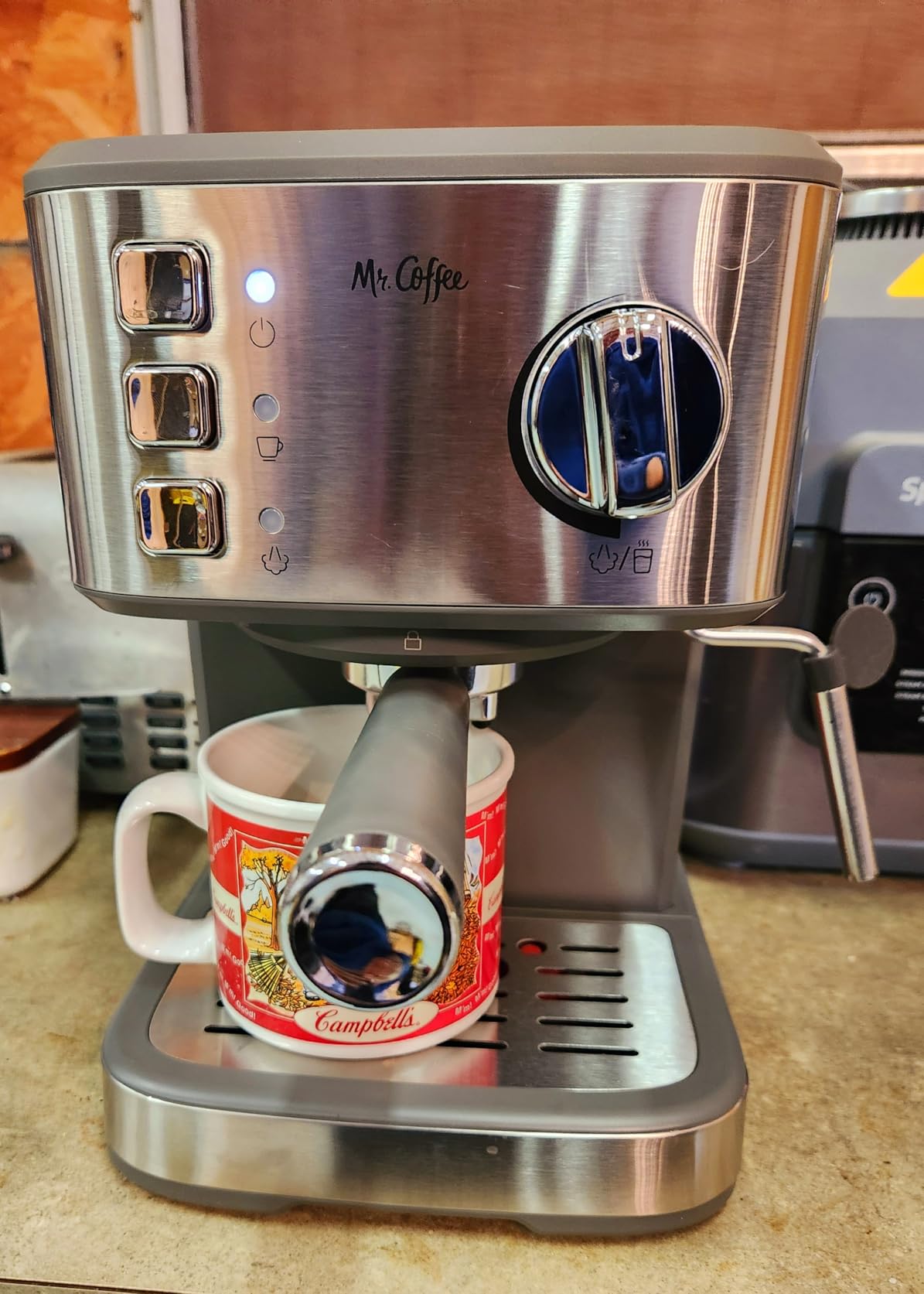 Mr. Coffee Compact Espresso Maker, Espresso Machine With Steam Wand, 15-Bar Pump Automatic Espresso Machine customer photo 1