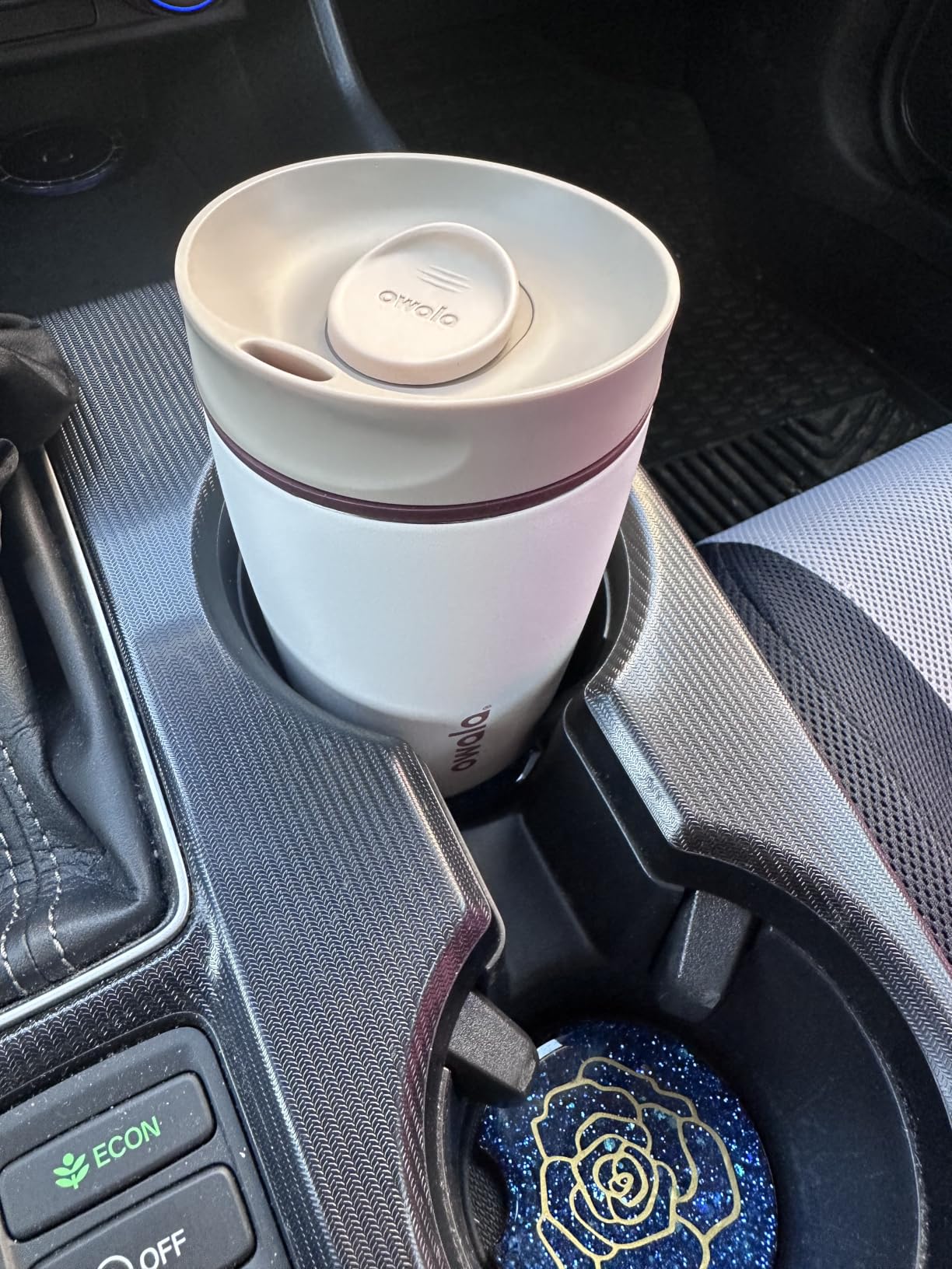 Owala SmoothSip Slider Insulated Stainless Steel Coffee Tumbler, Reusable Iced Coffee Cup, Hot Coffee Travel Mug, BPA Free 20 oz, Grey/Blue (High Dive) customer photo 1