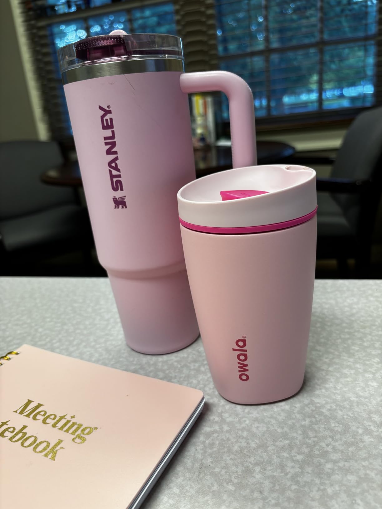 Owala SmoothSip Slider Insulated Stainless Steel Coffee Tumbler, Reusable Iced Coffee Cup, Hot Coffee Travel Mug, BPA Free 20 oz, Vanilla Bean customer photo 1
