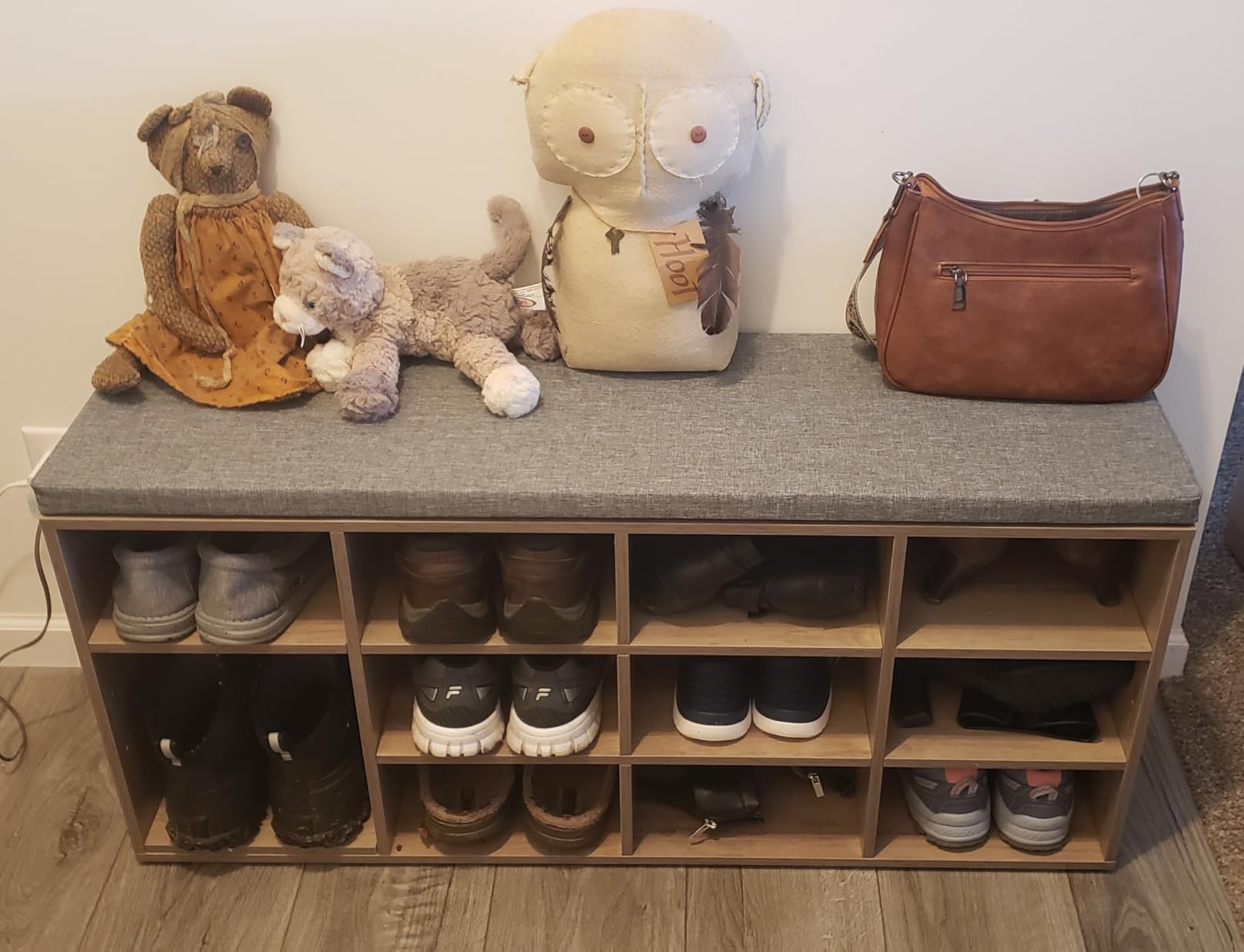 Shoe Storage Bench with Cushion, 15-Cubby Shoe Rack with Seat | 50.8