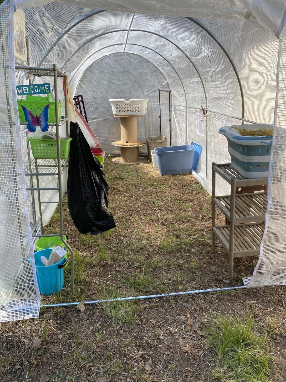 VEVOR Walk-in Tunnel Greenhouse, 14.6x6.4x6.3 ft Hoop House Greenhouse Tunnel, Plant Hot House with Galvanized Steel Frame, White PE Cover, Roll-up Zipper Door and 8 Windows for Outdoor customer photo 1