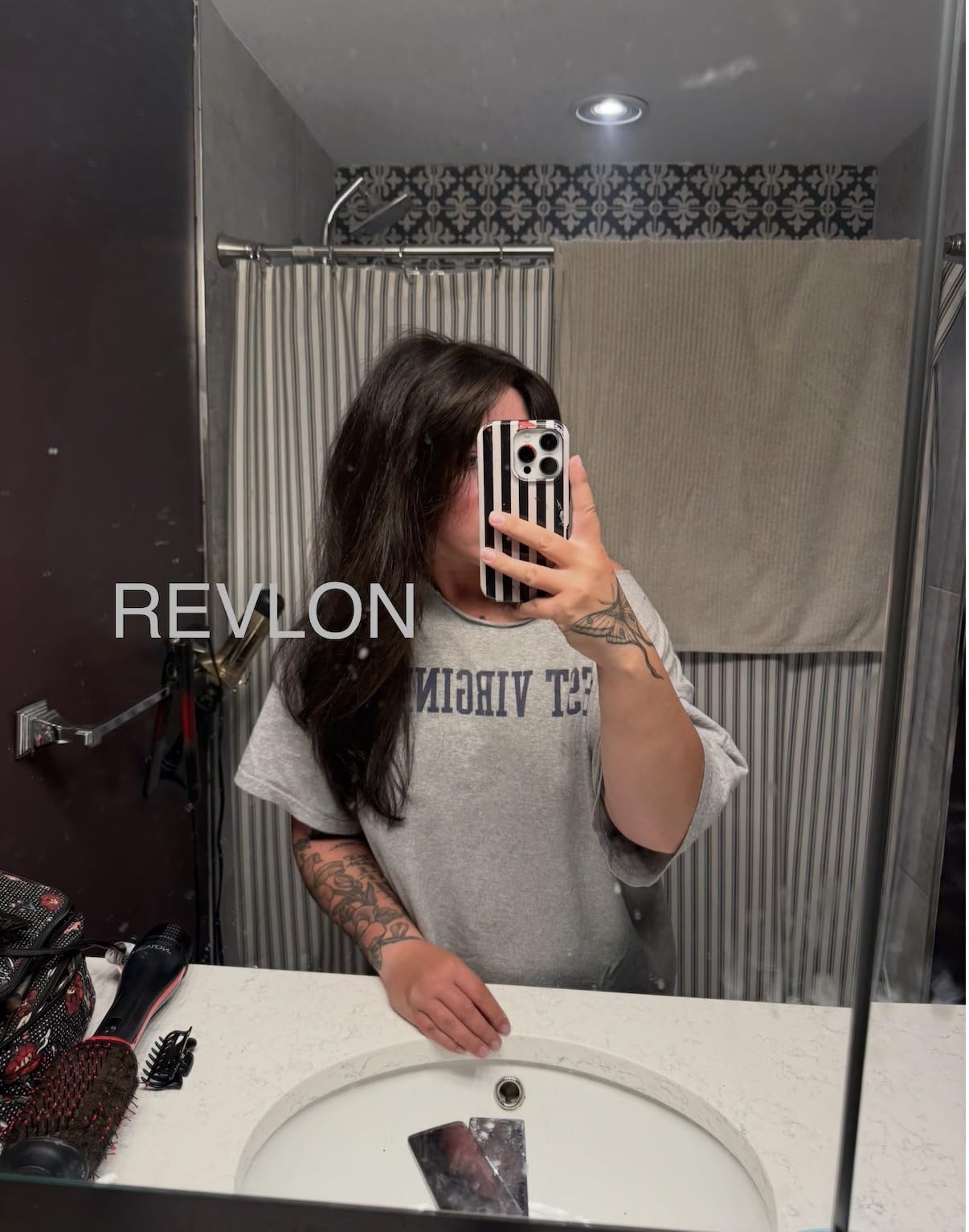 Drybar You Had Me at Blowout Kit | Refresh, Prime, Style, Texturize, and Finish Your Look with Essentials for Long-Lasting Blowouts with Extra Volume customer photo 2