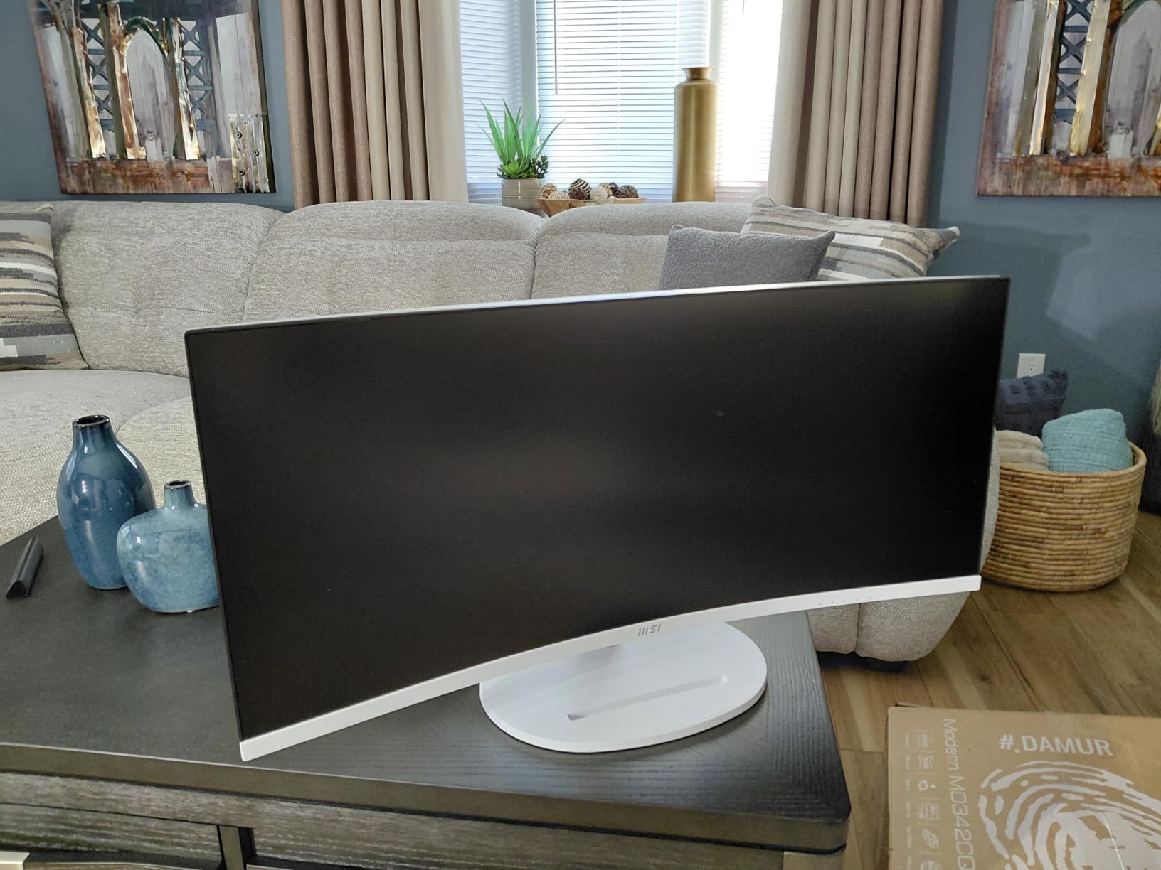MSI Modern MD342CQPW 34in VA 3440 x 1440 (UWQHD) Computer Monitor, 120Hz, 1800 Curved, Adaptive-Sync, HDMI, DP, USBC 98W Power Delivery, KVM, Height Adjustable, VESA, Speaker, 1ms, White customer photo 2