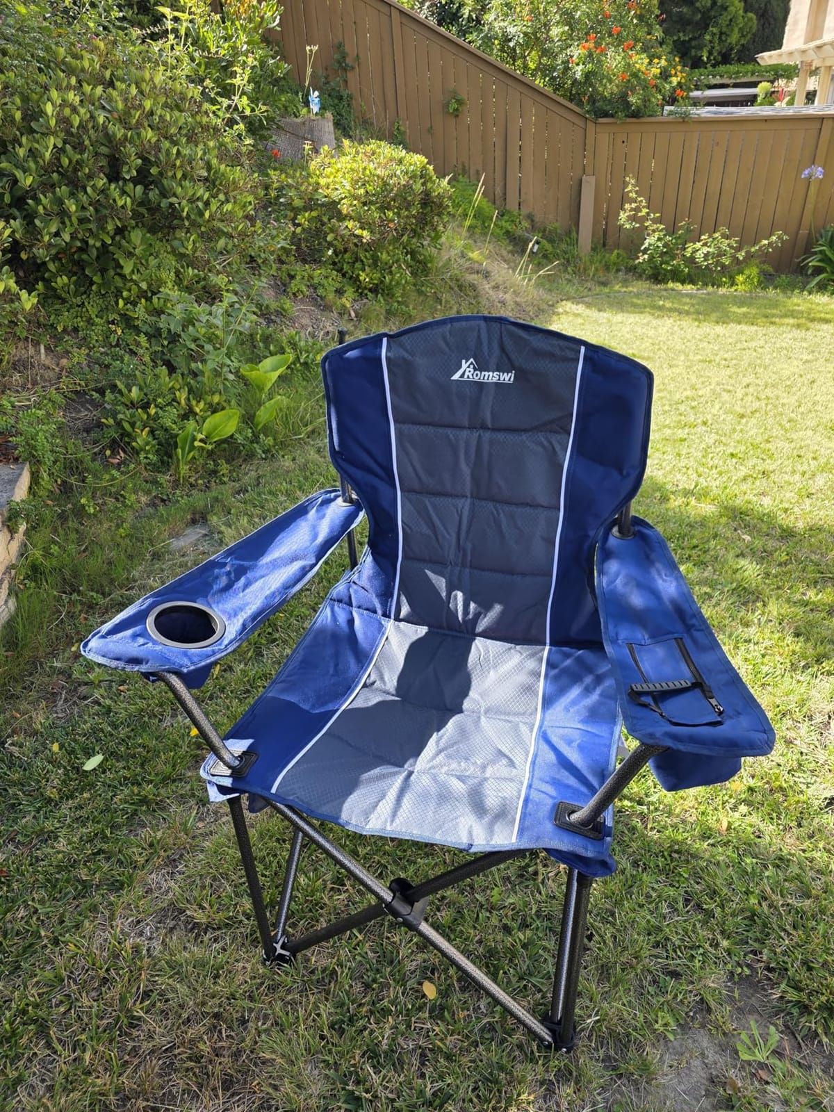 Romswi Oversized Camping Chairs, Heavy Duty Support 500 LBS, Padded Back & Arm Sport Chairs, Cup Holder Cooler Bag, Collapsible Folding Chairs for Outdoor, Fishing & Garden, Black, 2-Pack customer photo 1