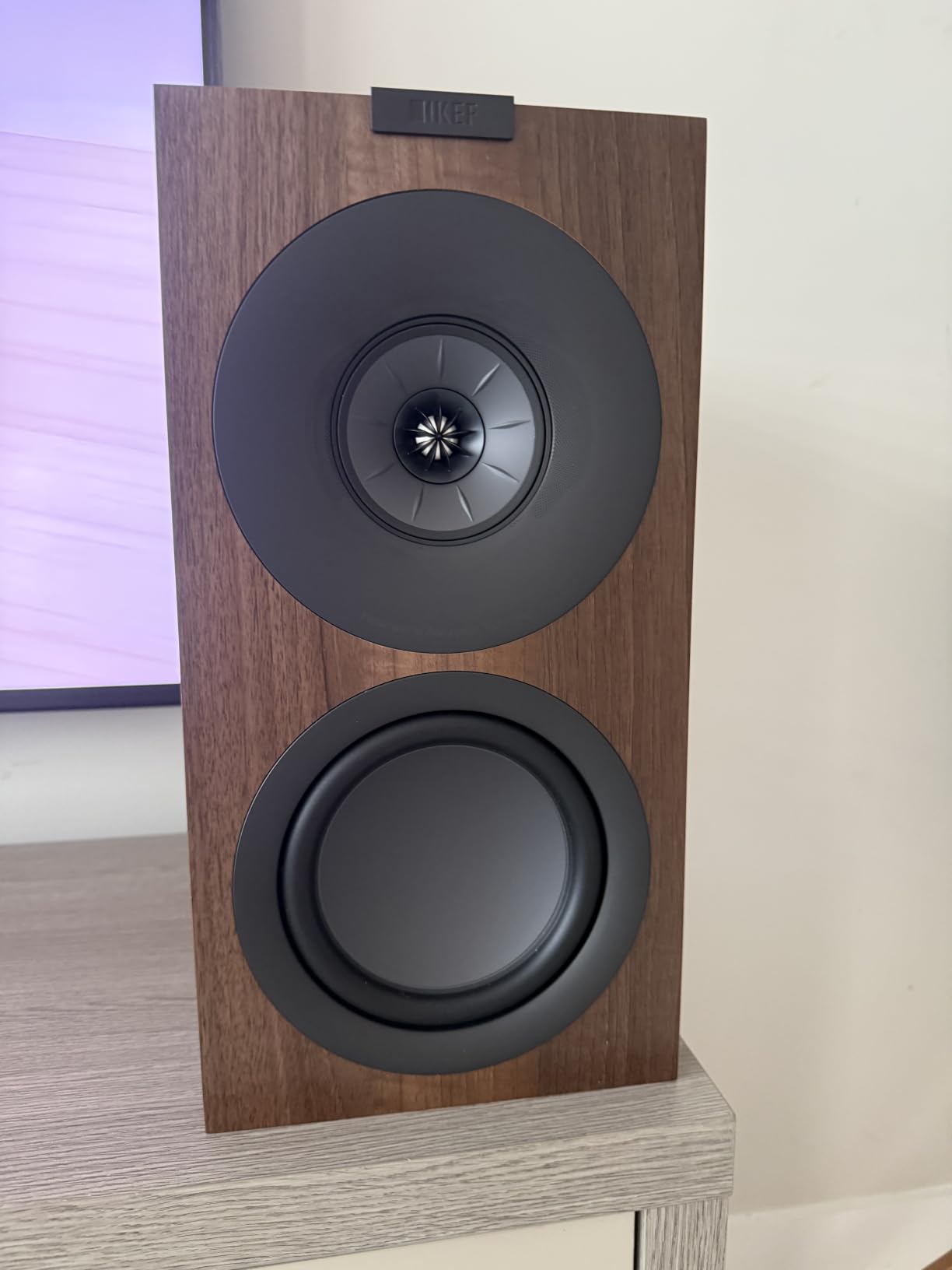 KEF Q Concerto Meta Three-Way Bookshelf Speaker (Walnut, Pair) customer photo 2
