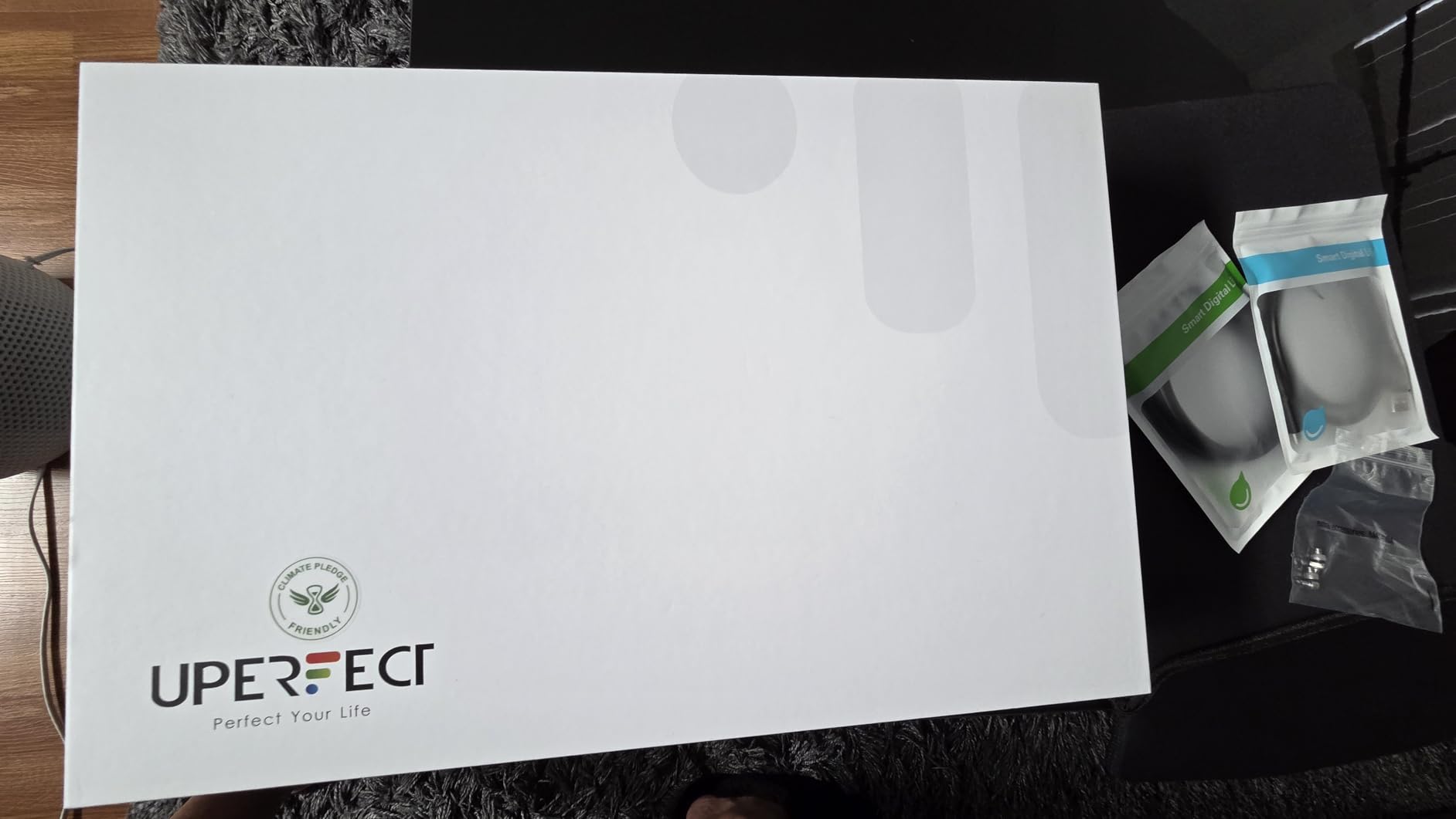 UPERFECT QLED 24