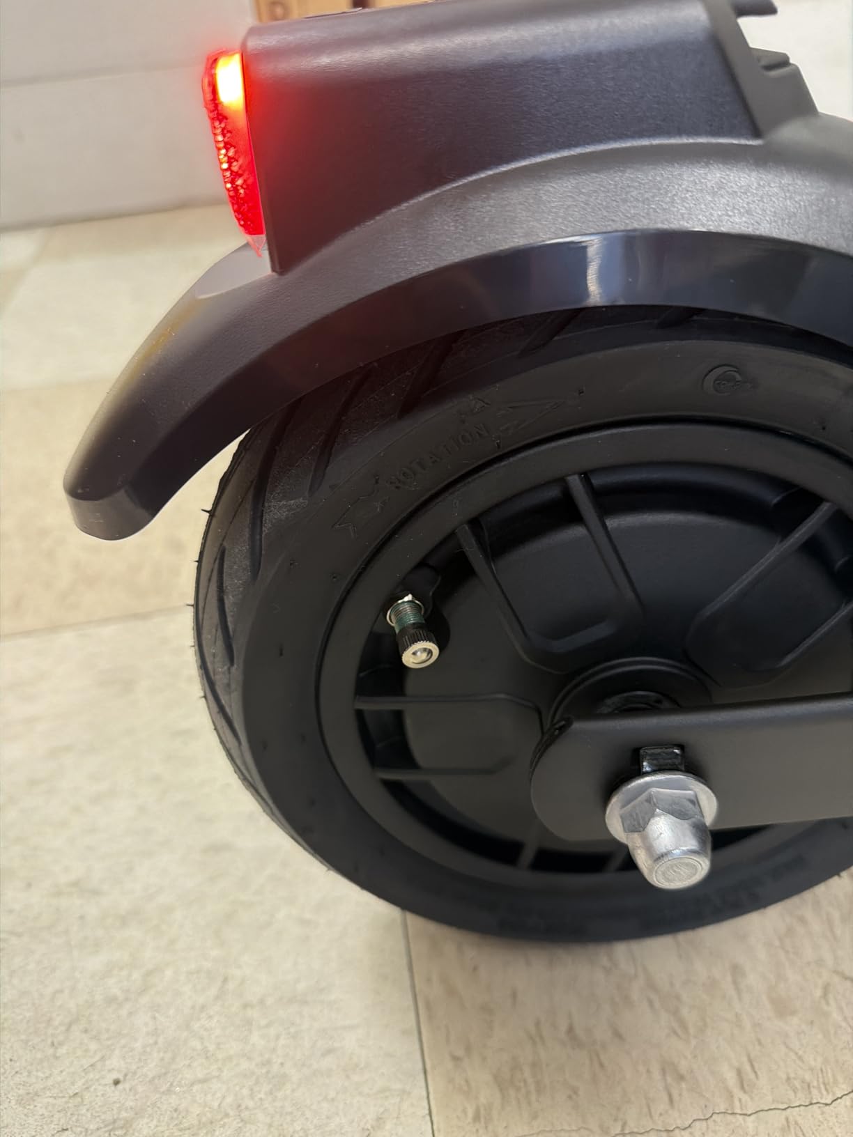 NIU KQi 100P/100F/300P/300X Electric Scooter Adult with Suspension, 600-1000W Peak Power, 18-37.3 Miles Max Range customer photo 1
