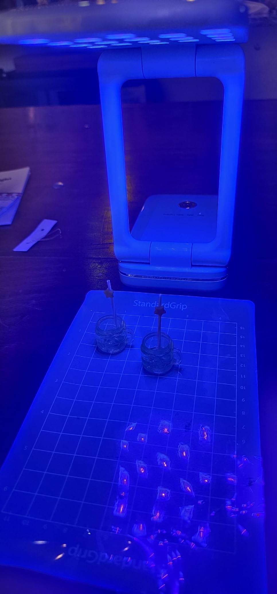 LET'S RESIN Cordless UV Resin Lamp, Rechargeable, 2-Hour Battery | Foldable lamp has adjustable height, a large curing area and up to 2 hours of battery life for cordless resin work customer photo 2