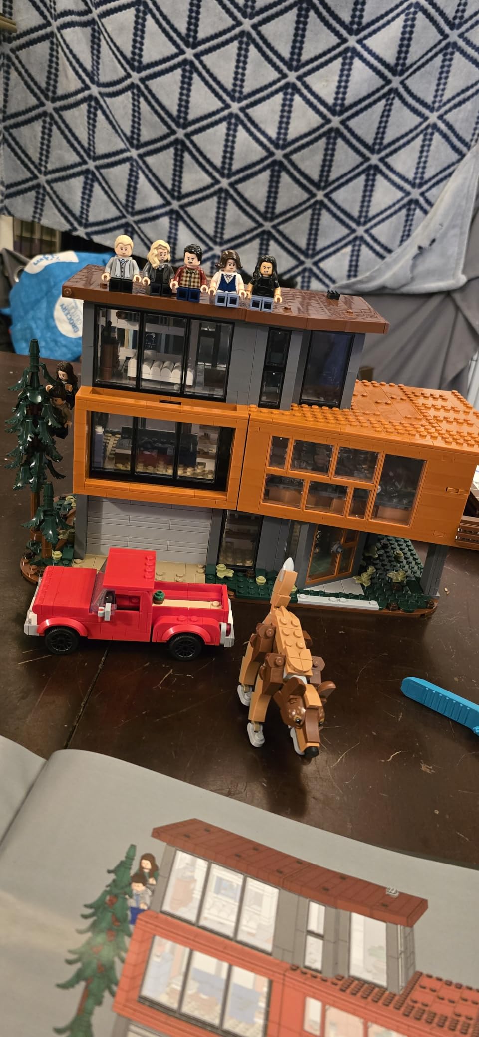 LEGO Ideas Twilight The Cullen House - Collectible Set for Adults 18+ - DIY Fantasy Craft for Book Lovers - Edward, Bella, Jacob + 4 More Minifigures - Gift Idea for Fans of the Movies - 21354 customer photo 1