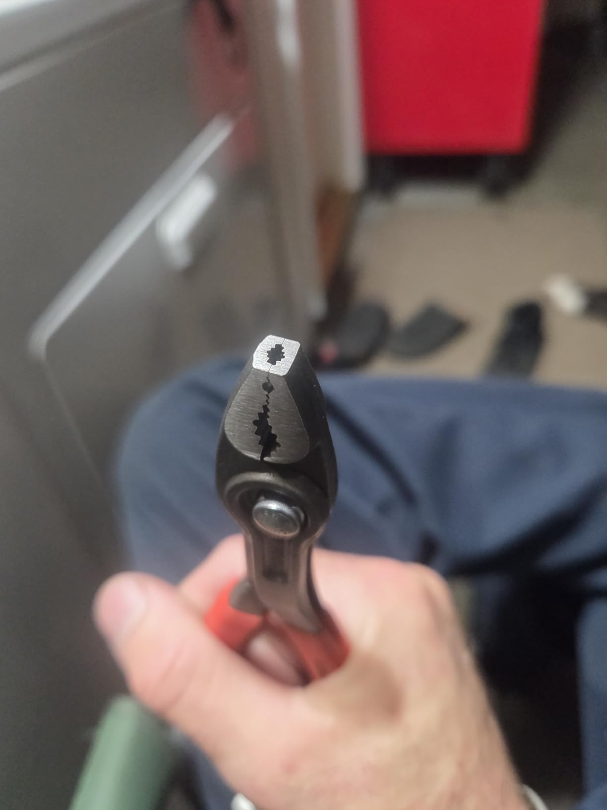 TwinGrip Pliers, 6-inch customer photo 1