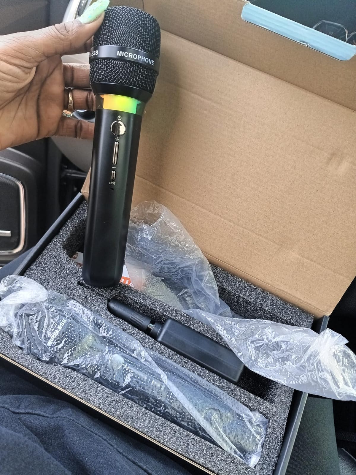 Wireless Microphone, Rechargeable Wireless Microphones with One-to-One Chip Connection and LED Lights, 40H Duration, 200FT Range Receiving, Less Latency Karaoke Microphone for Singing, Speech, Party customer photo 2