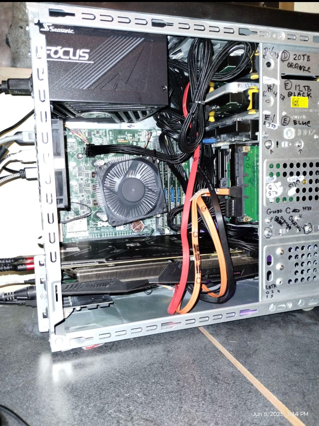 Seasonic Focus GX-750 750W Power Supply ATX 3.1 & PCIe 5.1 Ready | 80 Plus Gold & Cybenetics Platinum Fully Modular 12V-2x6 RTX 5070 Ti AMD RX 9000 Ready Japanese Capacitors 10 Yrs Warranty customer photo 1